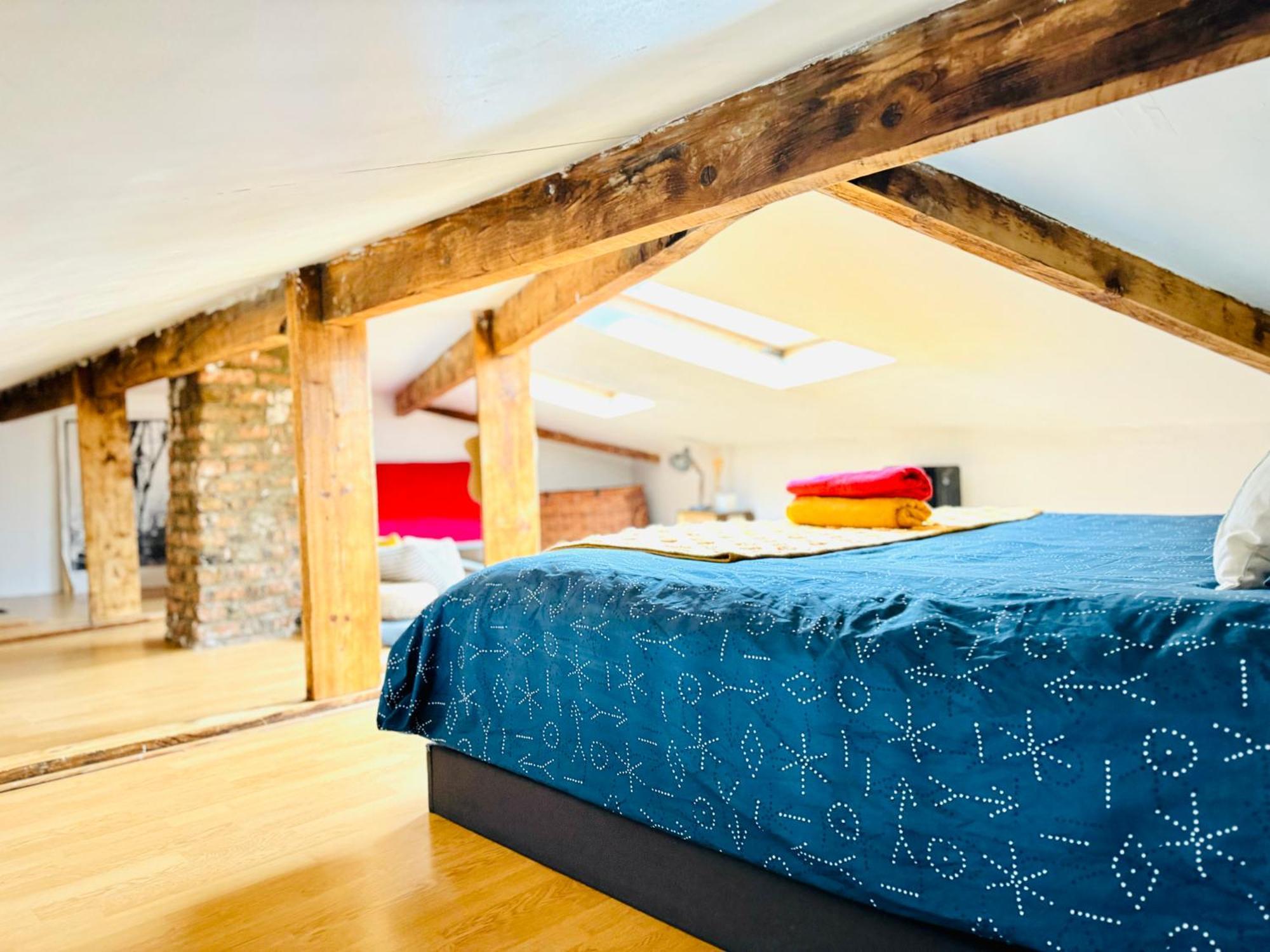 Direct Views Of Eiffel Tower & Sacre-coeur From Mezzanine - 10 Mins To Center Appartement *